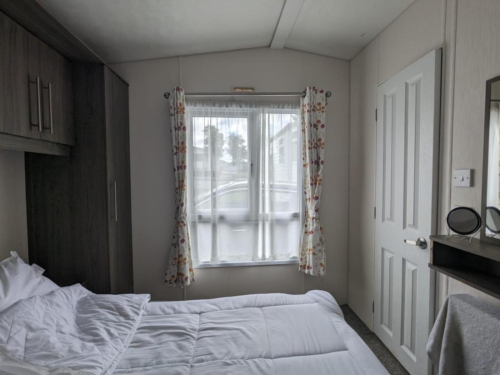 Ascot Hotell Tosside Exteriör bild