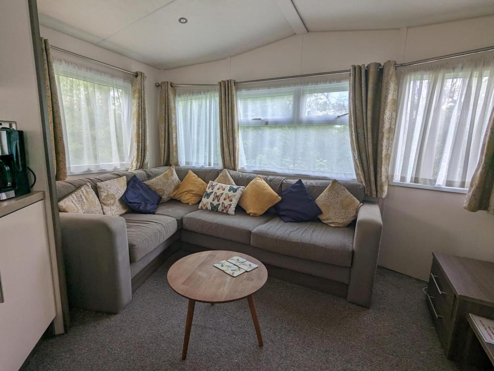 Ascot Hotell Tosside Exteriör bild
