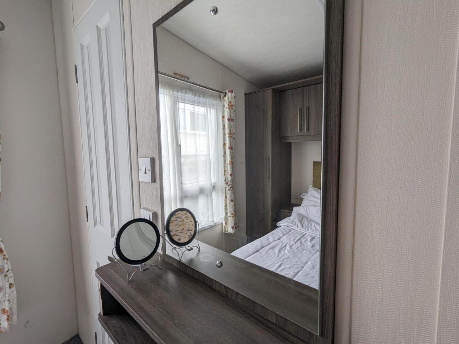 Ascot Hotell Tosside Exteriör bild
